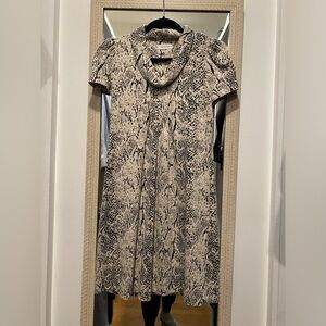 Calvin Klein Cowl Neck Patterned Dress 4P